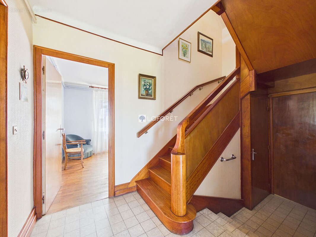 Maison TREFFIAGAT 6 Pièces 130.25 m² - photo 10