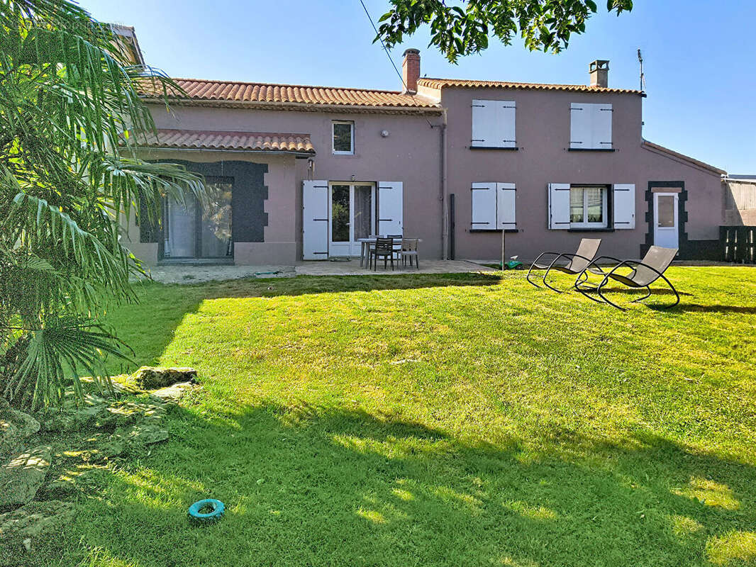 Maison à AIZENAY