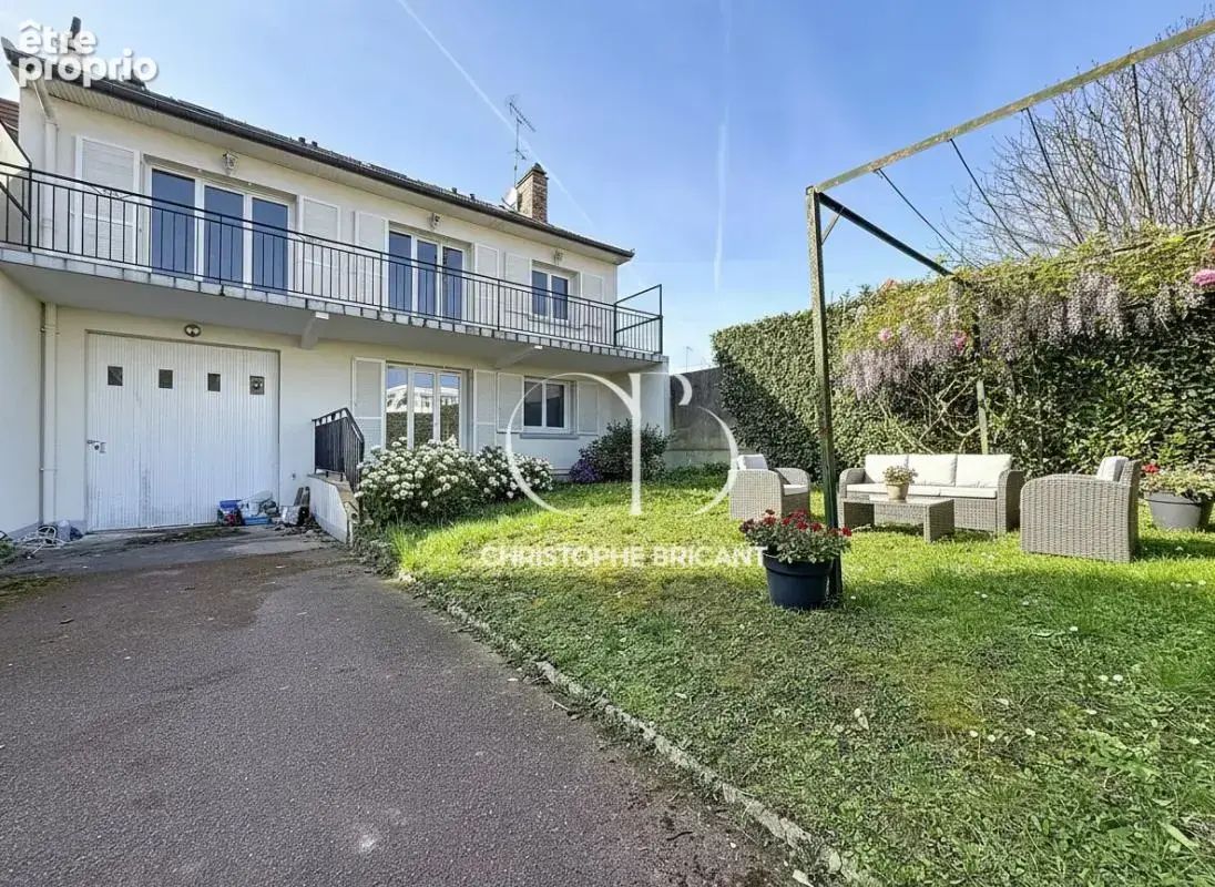Maison à VILLEJUIF