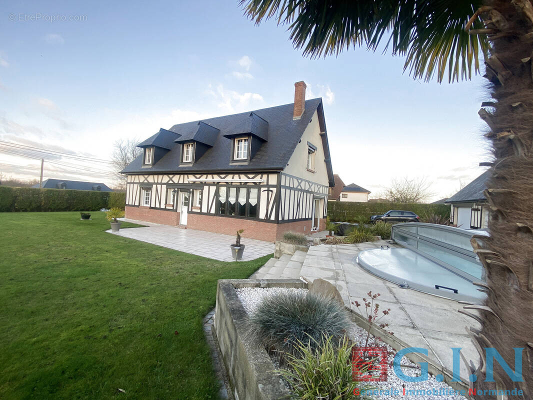 Maison à BOSNORMAND