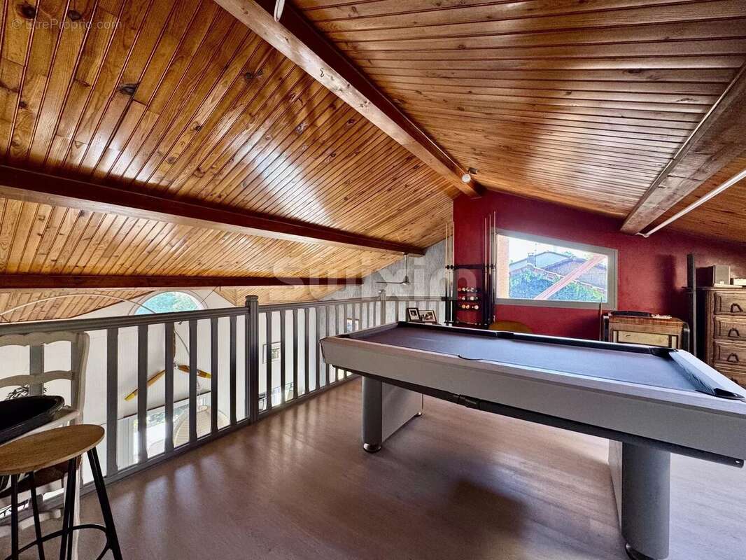 Maison à CHATILLON-SUR-CHALARONNE