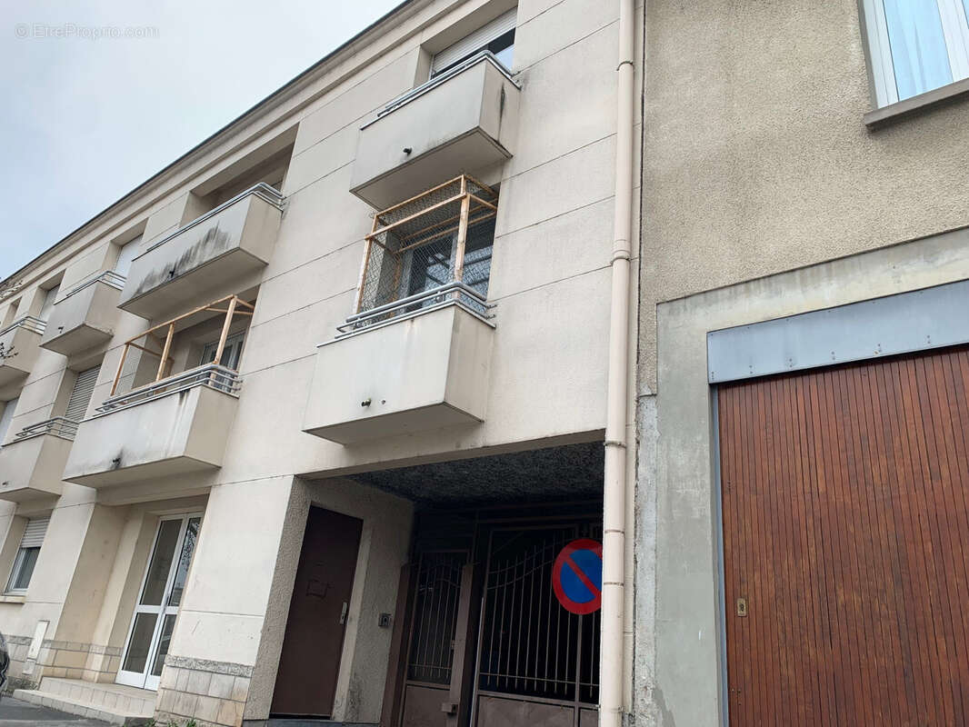 Reims residence 68 bd pommery - box garage 13m2 libre - photo 3