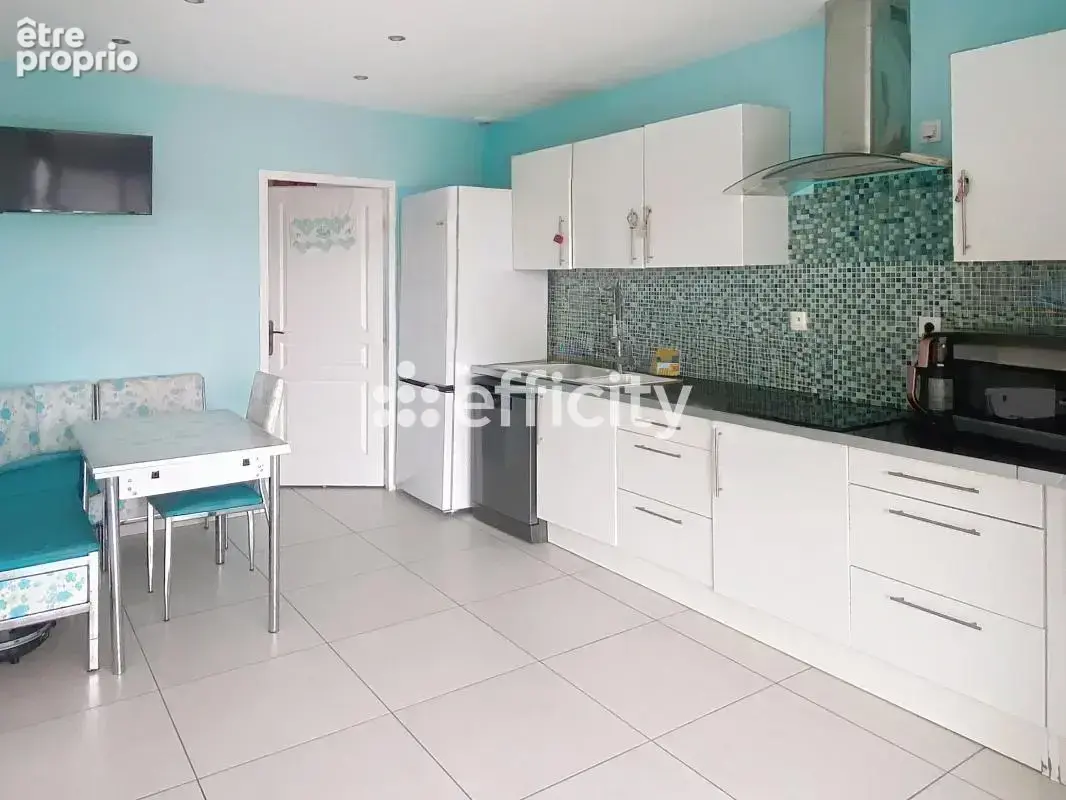 Maison 135 m² à Villemandeur  - photo 7