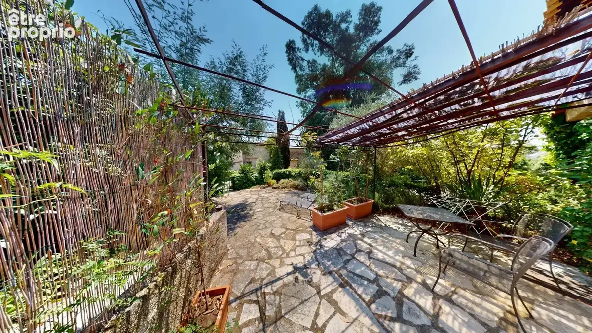 Appartement à VENCE