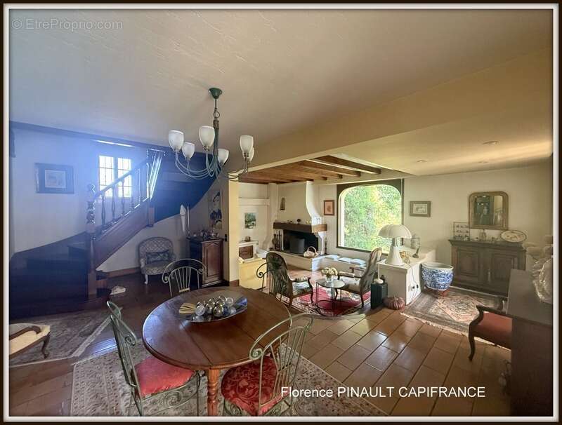Maison à HORGUES