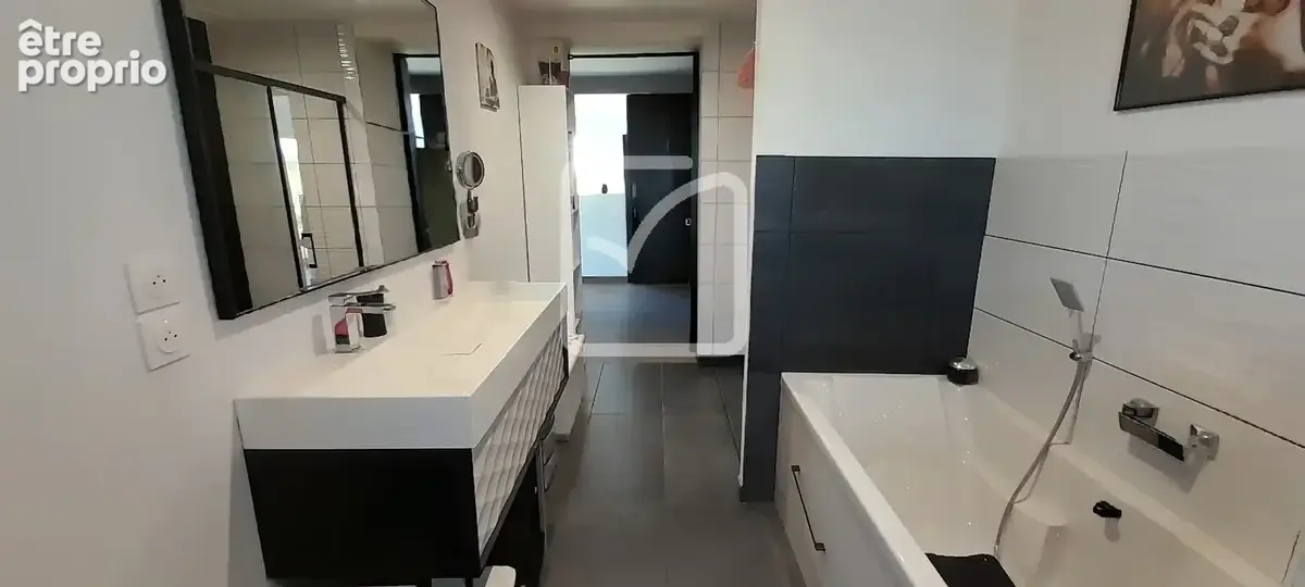 Maison contemporaine de plain-pied avec terrasse et vue dégagée   10 min de Martel - photo 6
