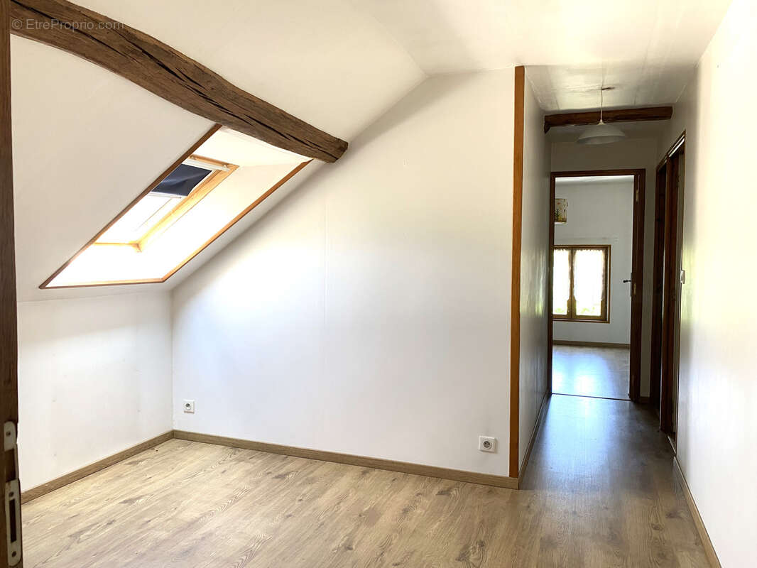 Maison 171 m² à Vernoy  - photo 13
