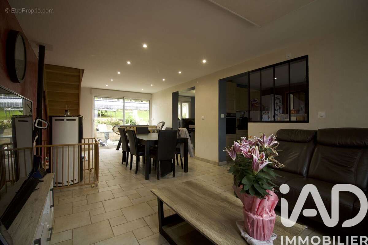 Photo 2 - Maison à SUZOY