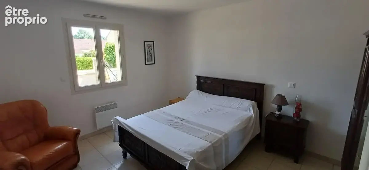 Maison Plain-pied ,Bazouges Cré Sur Loir 7 pièces 156 m2 - photo 3