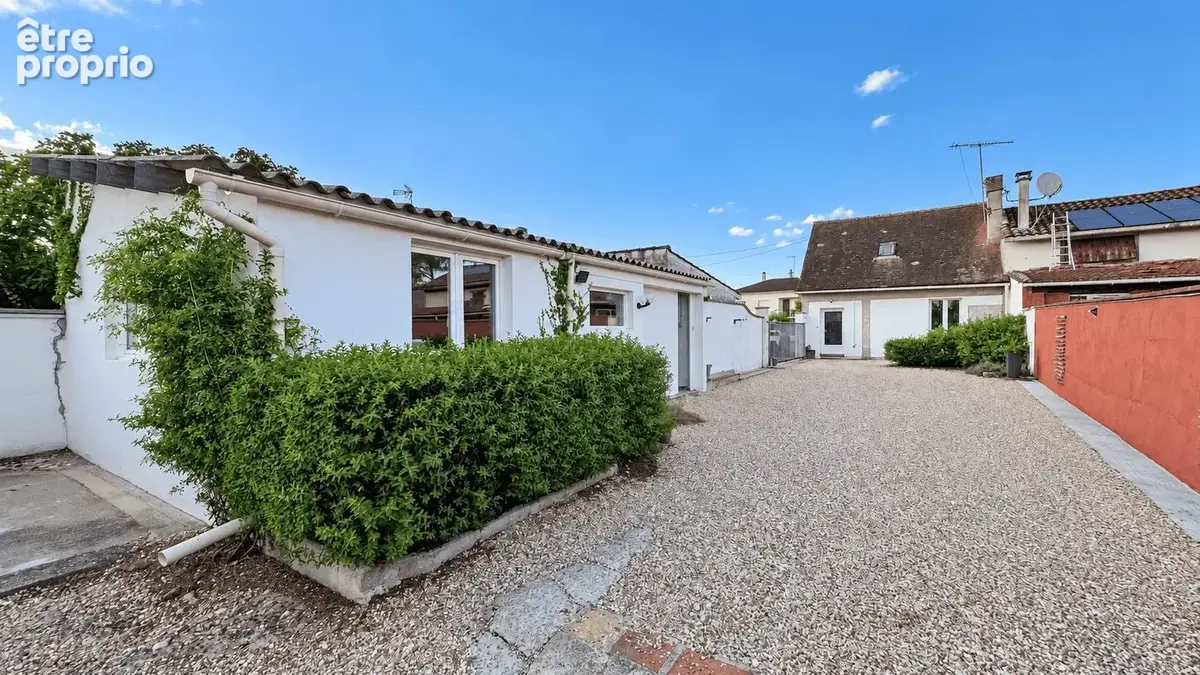 Maison 4 pièces 107 m² à vendre à Montpon-Menesterol (24700) - photo 9