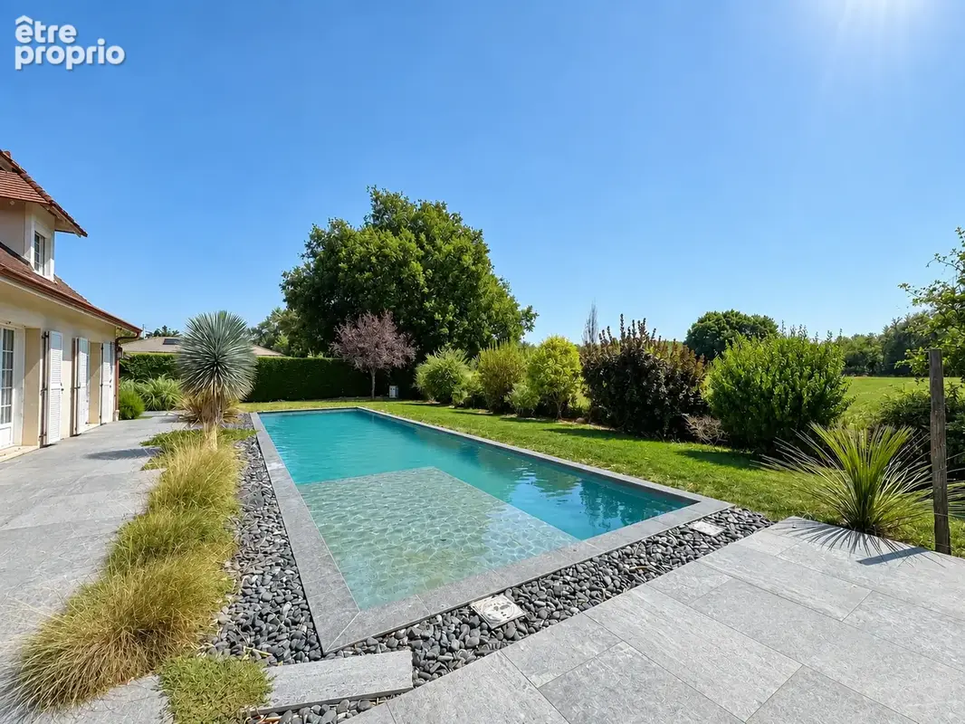 Maison familiale de caractère avec piscine   environ 204 m2 habitables - photo 3