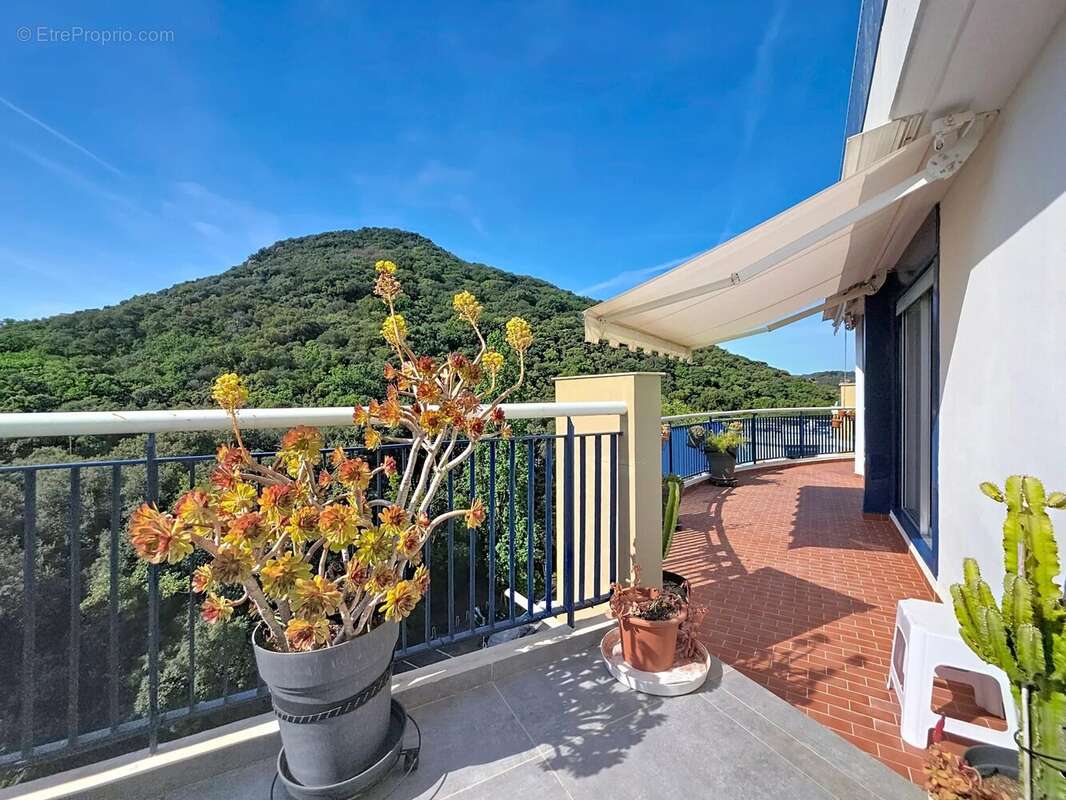 Appartement à MANDELIEU-LA-NAPOULE