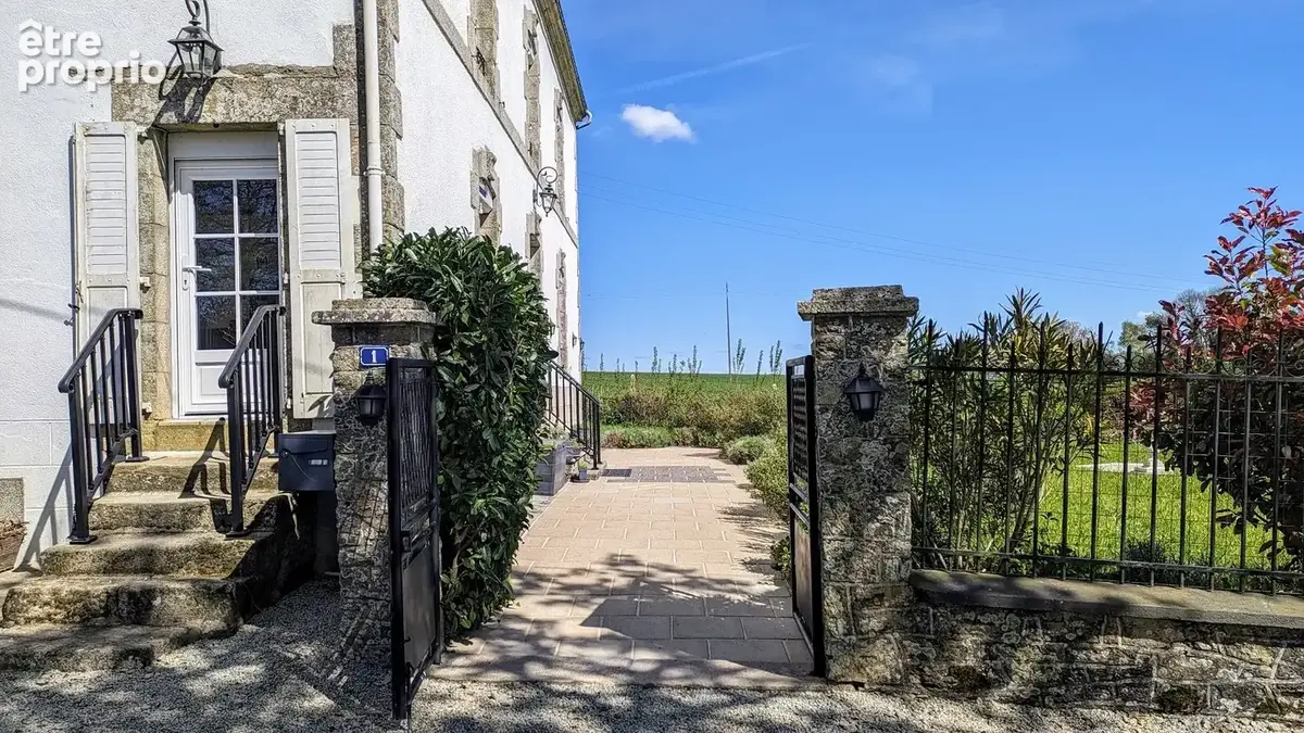 Superbe maison bourgeoise en campagne, 4 chambres et jardin clos. - photo 6