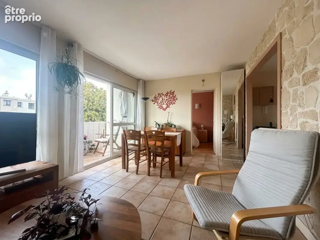 Appartement 4 pièces 79 m² à vendre à Bois-D'arcy (78390) - photo 2
