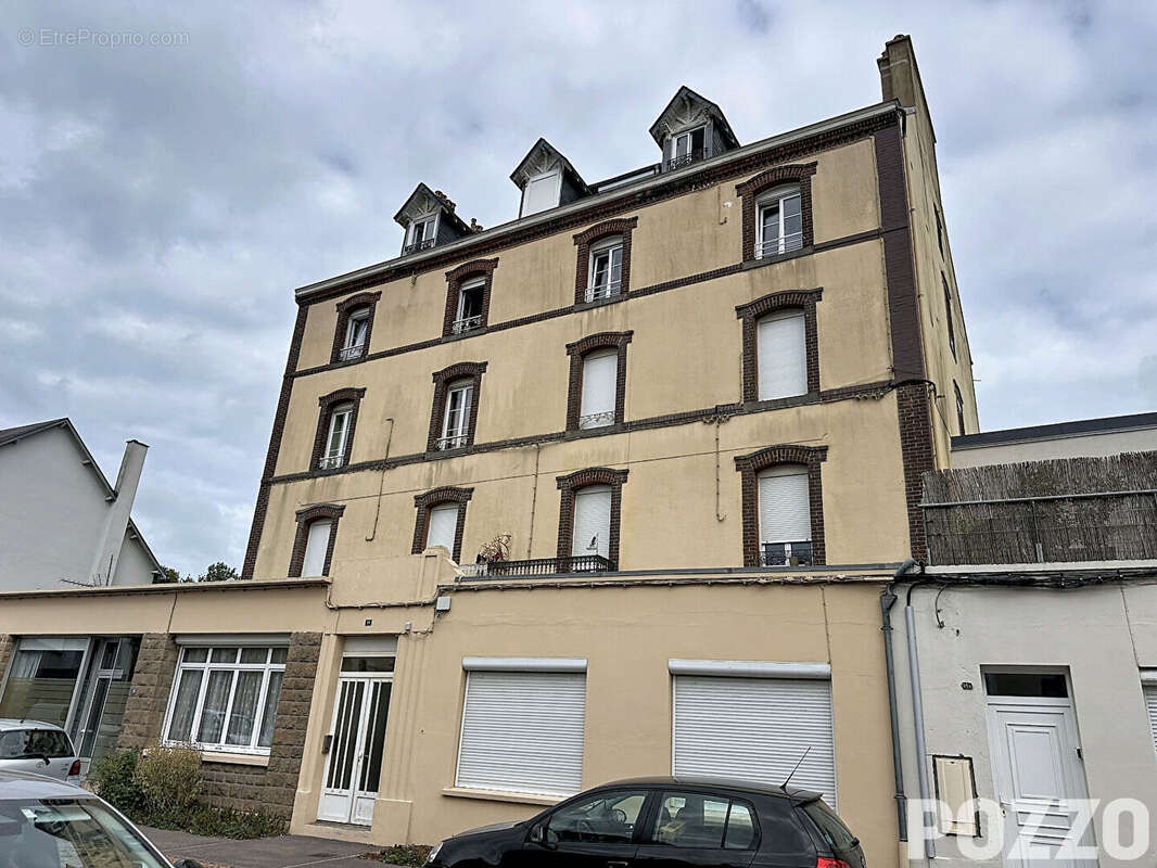 A Vendre - Donville Les Bains - Appartement  2 pièces de 40 m² - photo 15