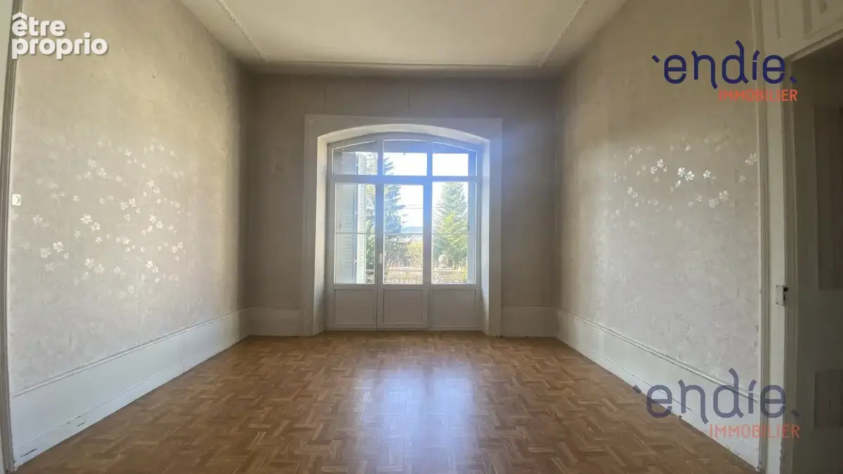 Maison 11 pièces 172 m² à vendre à Morteau (25500) - photo 4