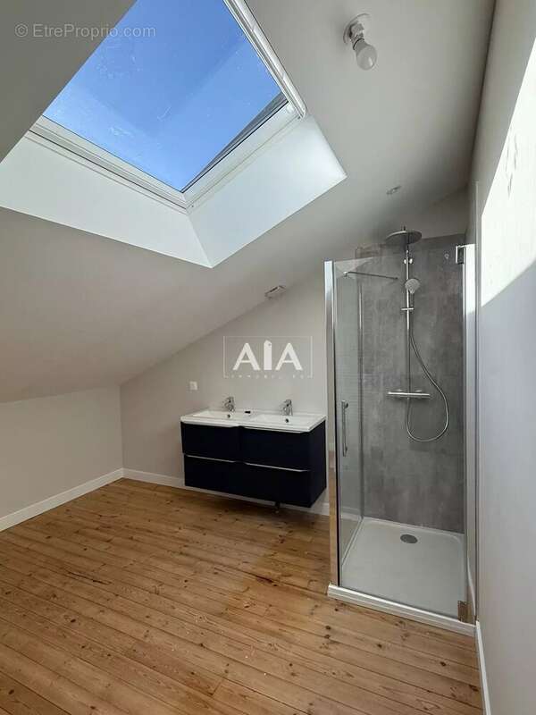 Maison à CHAMPNIERS