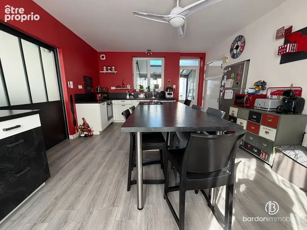 Maison 7 pièces - 145 m² - Centre-ville La Garnache - photo 4