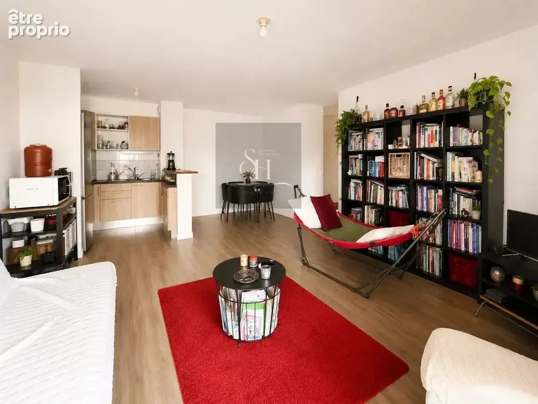 T3 64 m² – terrasse 13 m² – parking – vendu loué - photo 3
