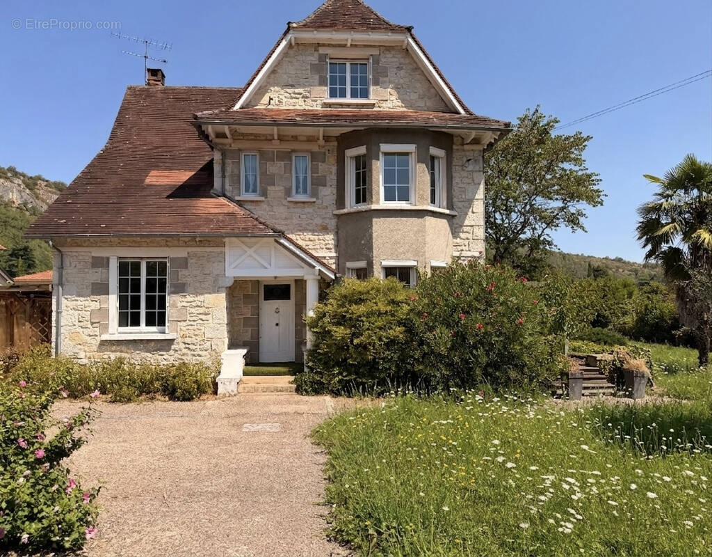Maison à CAJARC