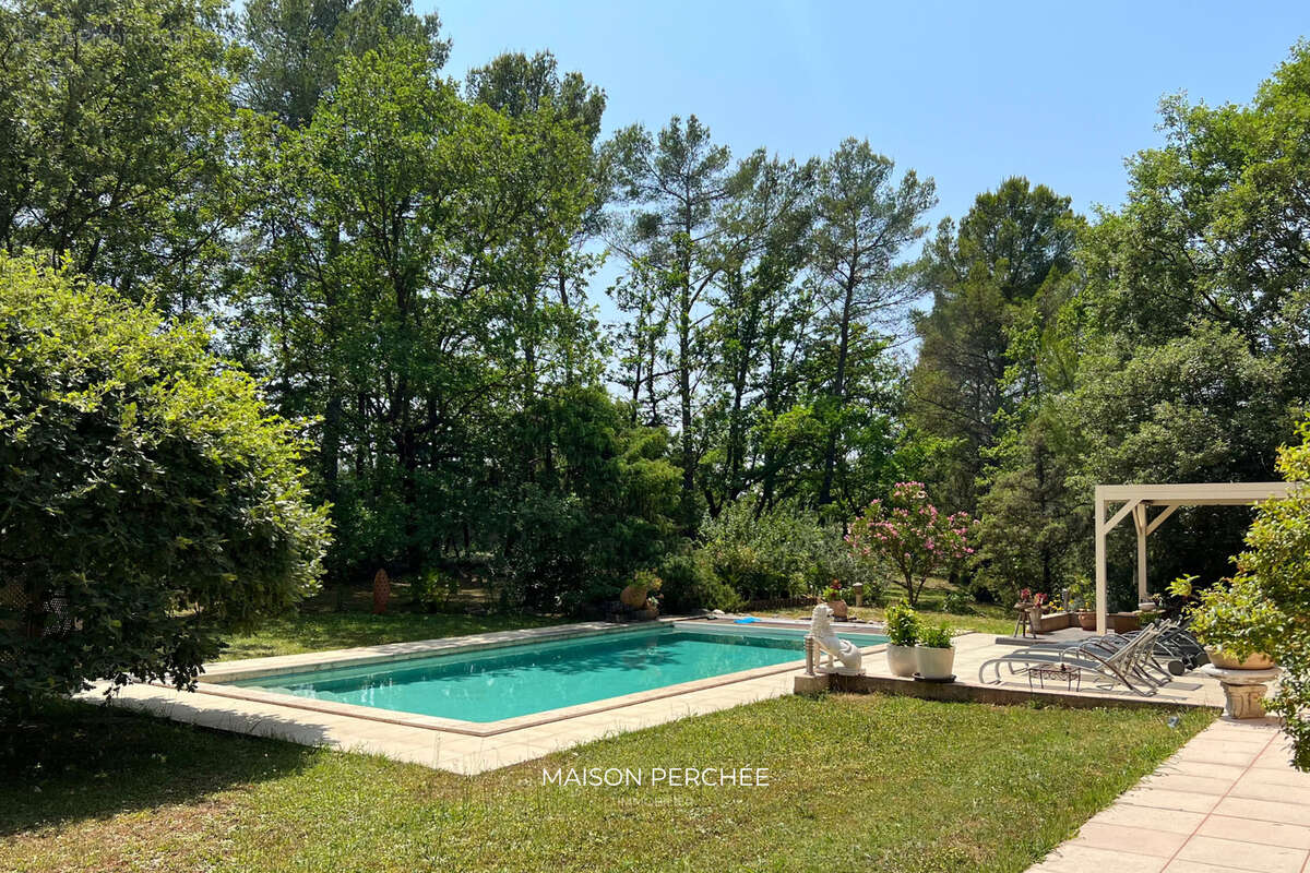 Maison à DRAGUIGNAN