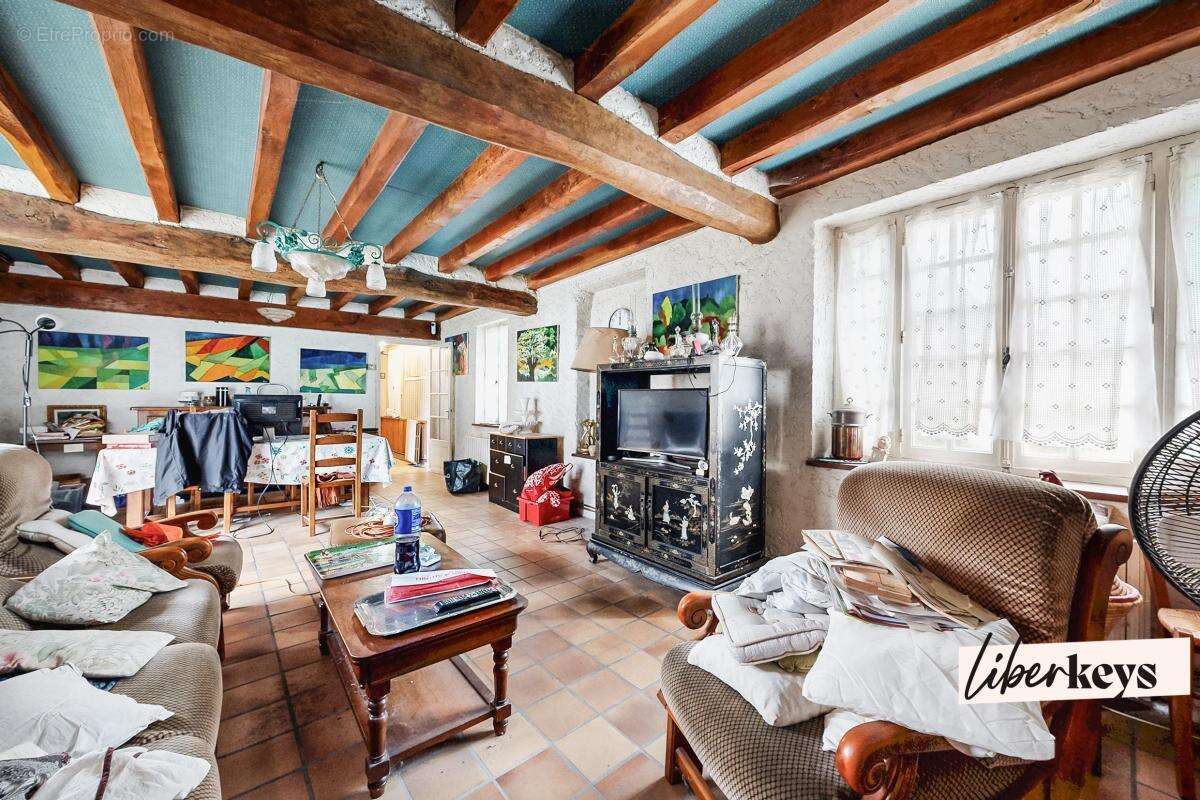Maison à LE BOULLAY-THIERRY