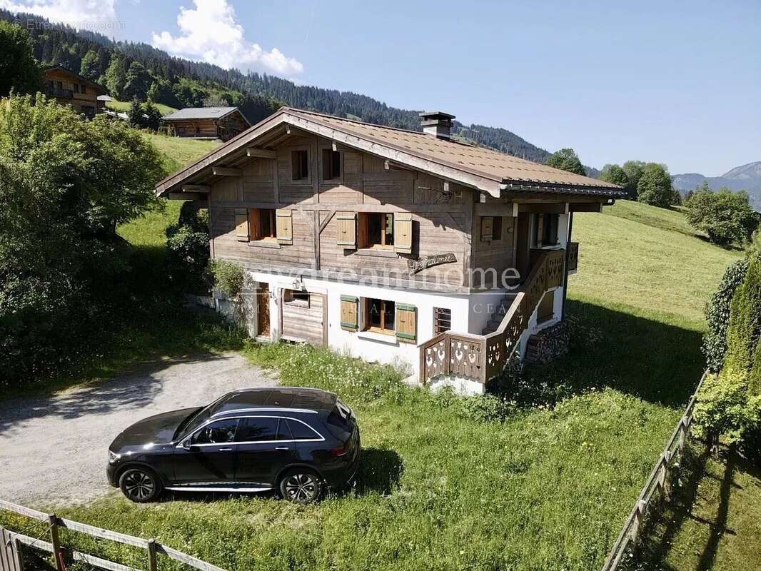 Maison à PRAZ-SUR-ARLY