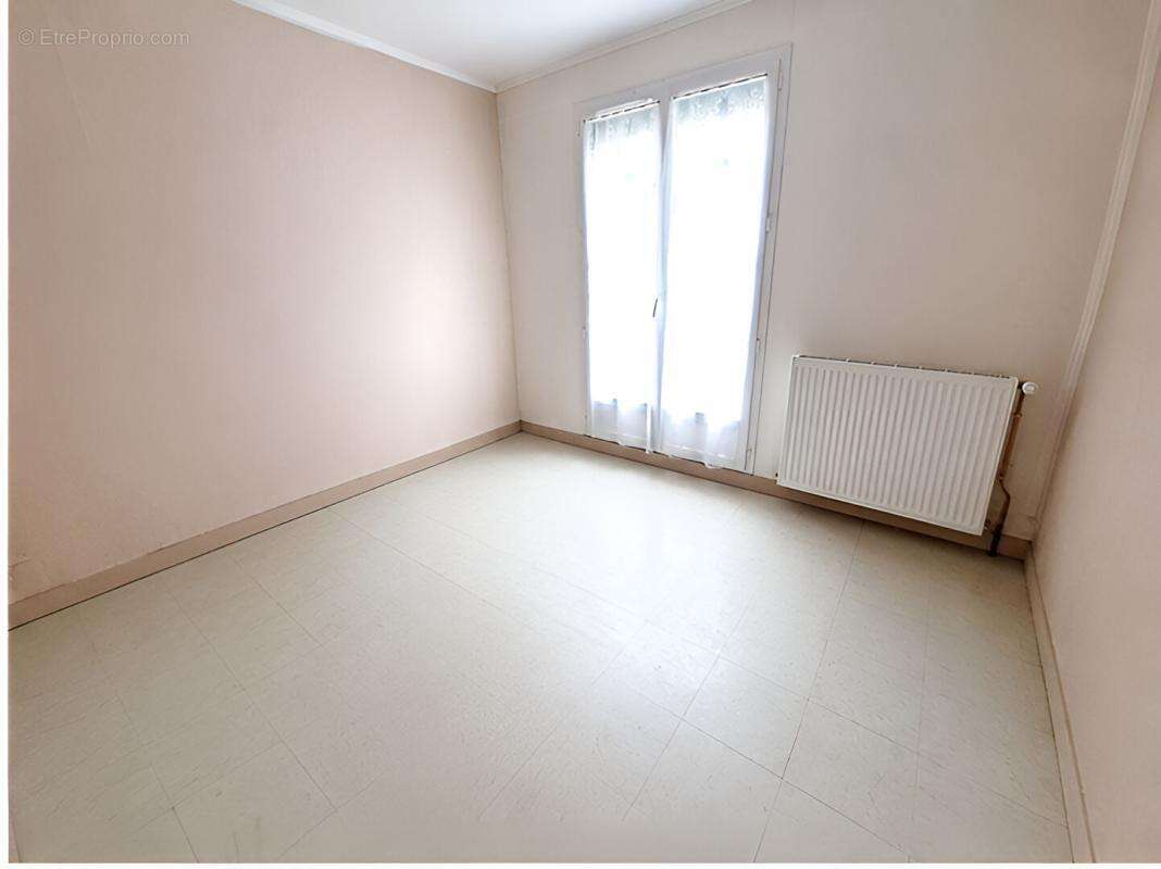 Maison de plain pied 110m2 - 4 chambres à Montignac Charente - photo 10