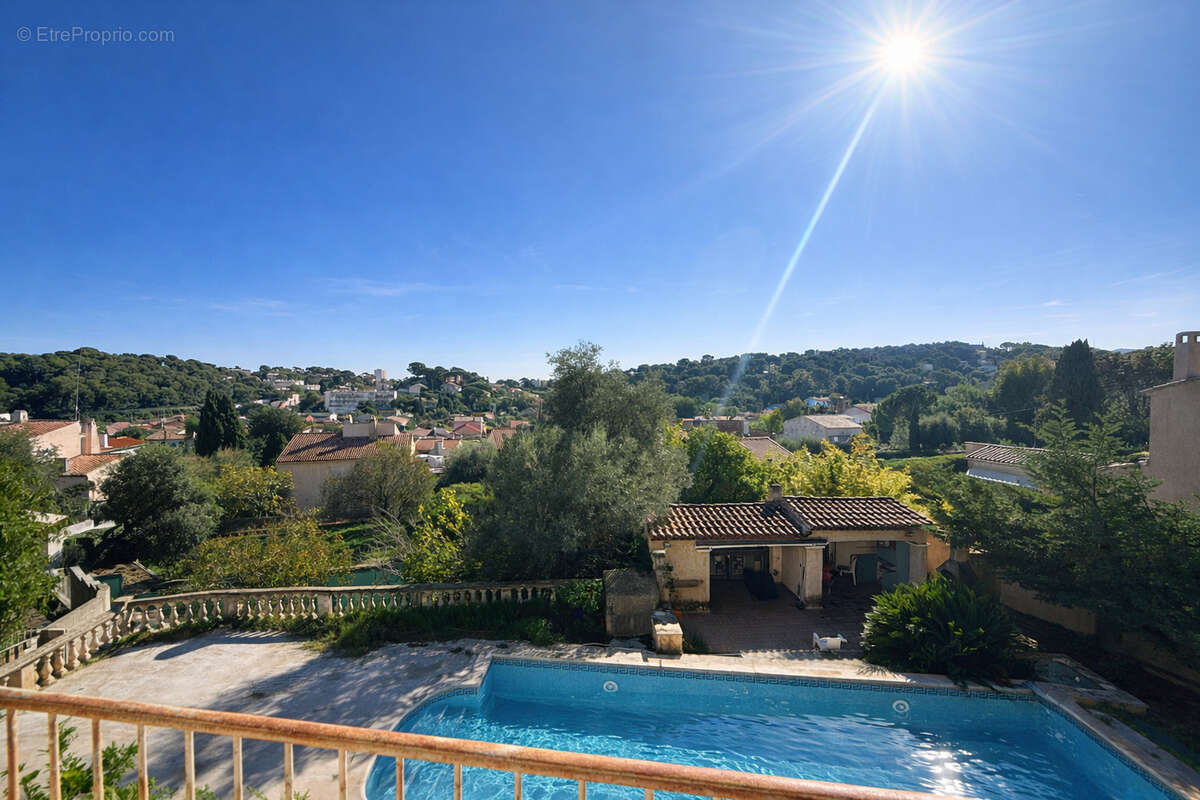 Maison à LA SEYNE-SUR-MER