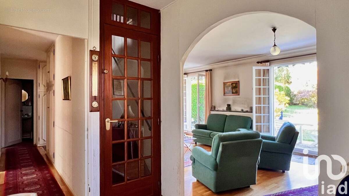 Photo 2 - Maison à VERT-SAINT-DENIS