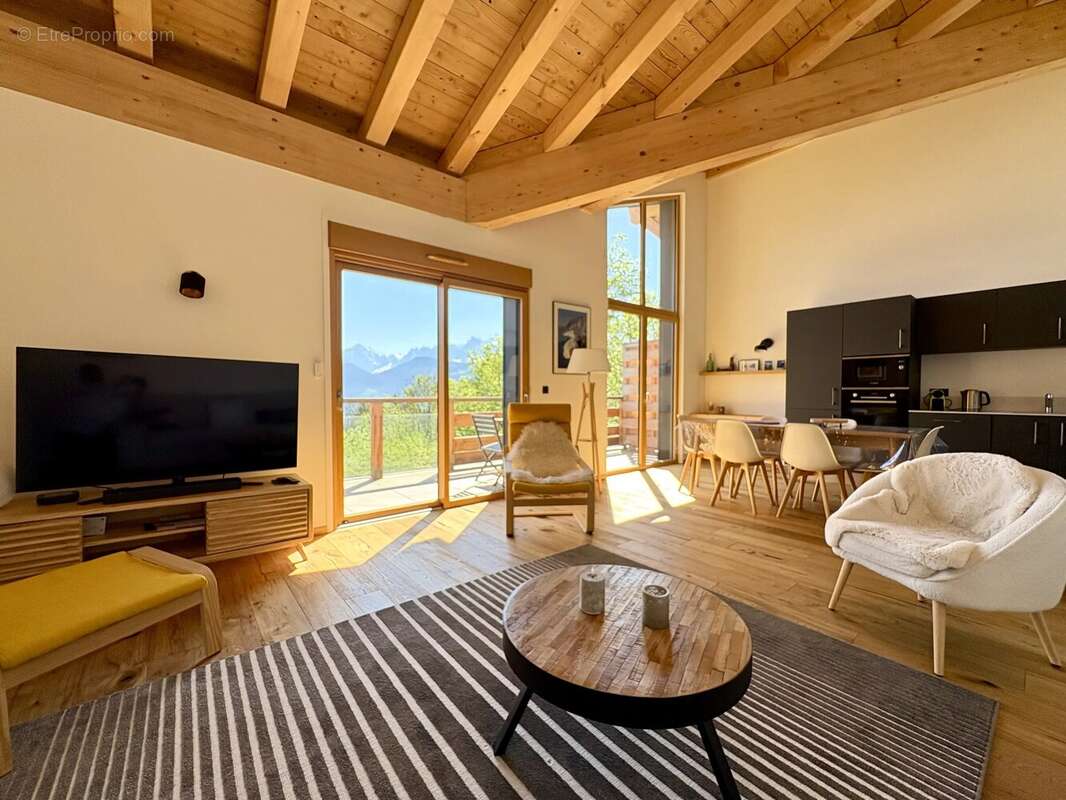 Appartement à COMBLOUX