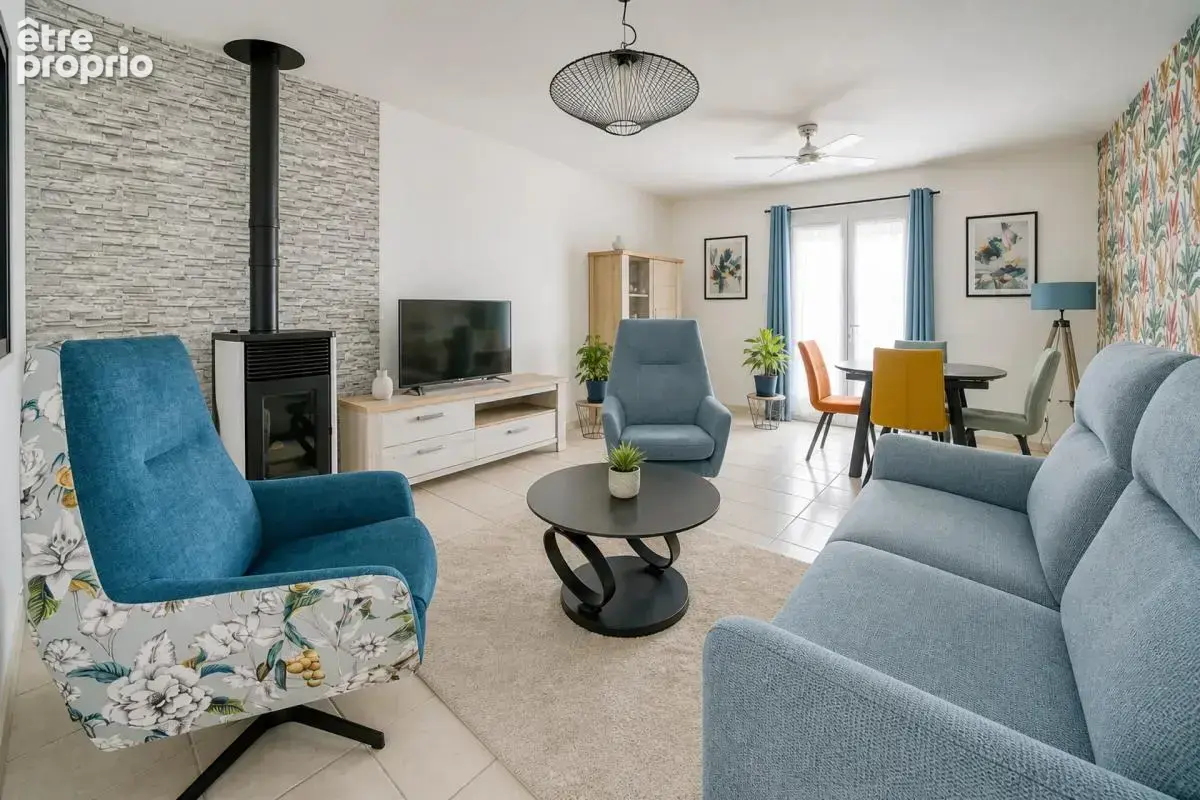 Maison de 4 pièces de 84 m² à Cravans - photo 6