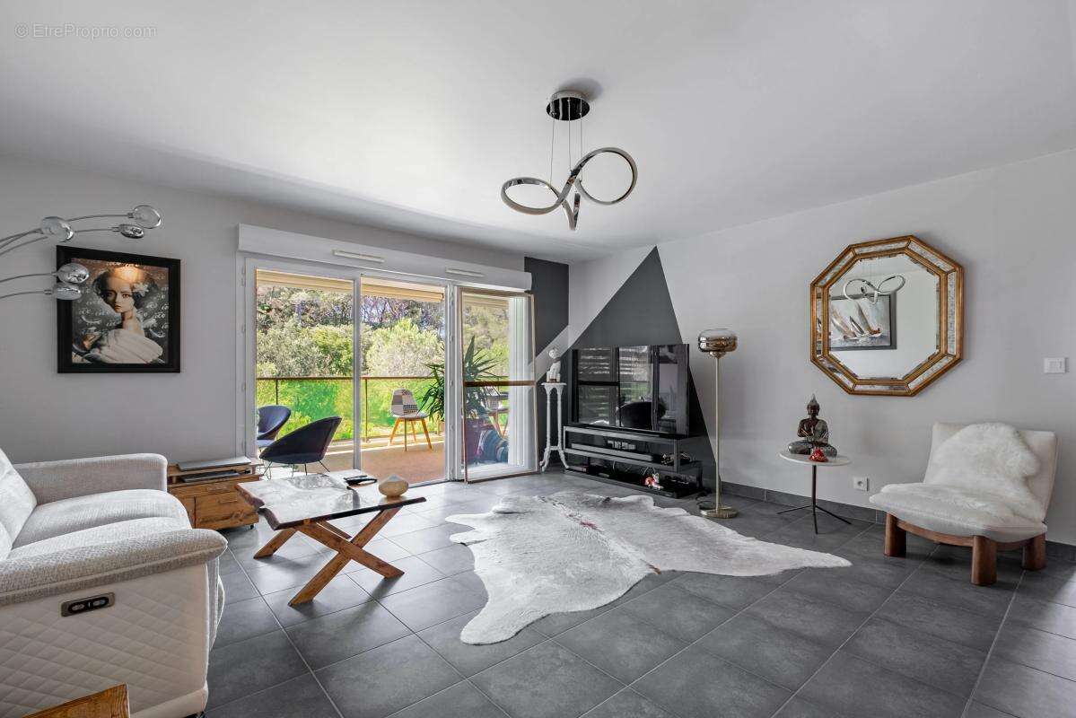Appartement à SAINT-RAPHAEL