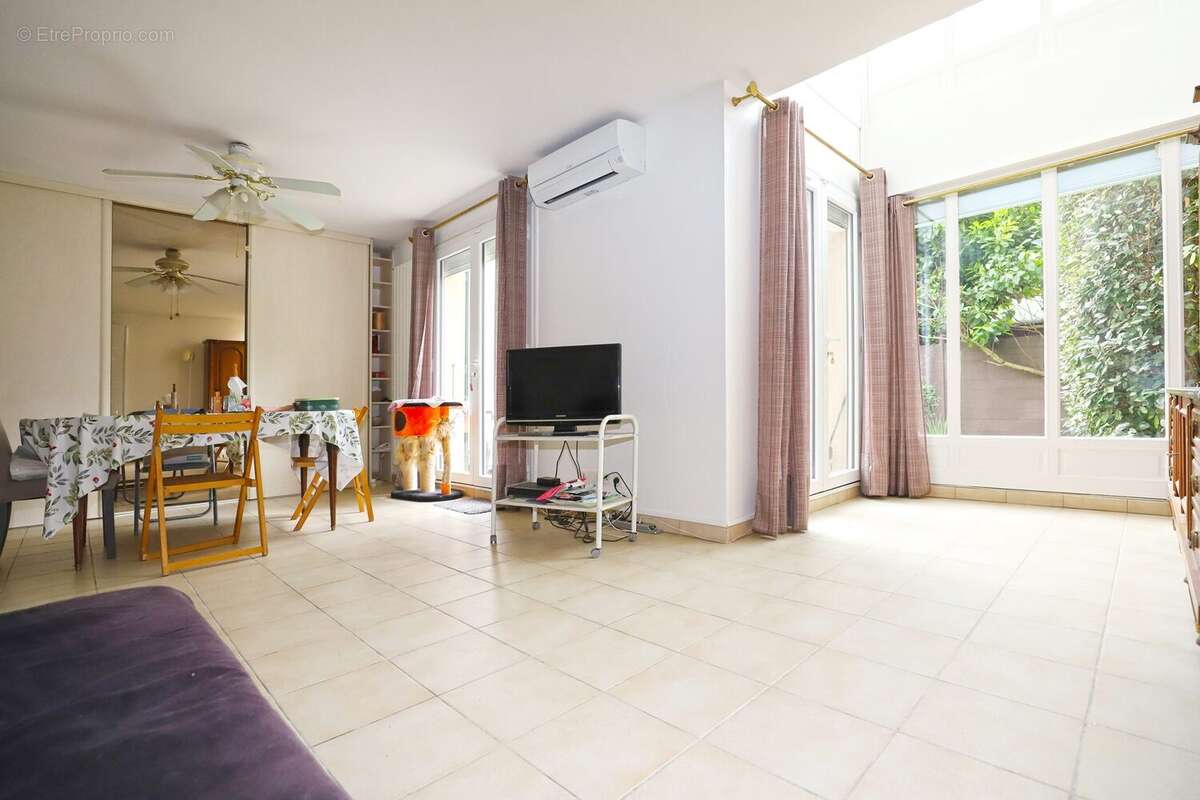 Maison à MONTREUIL