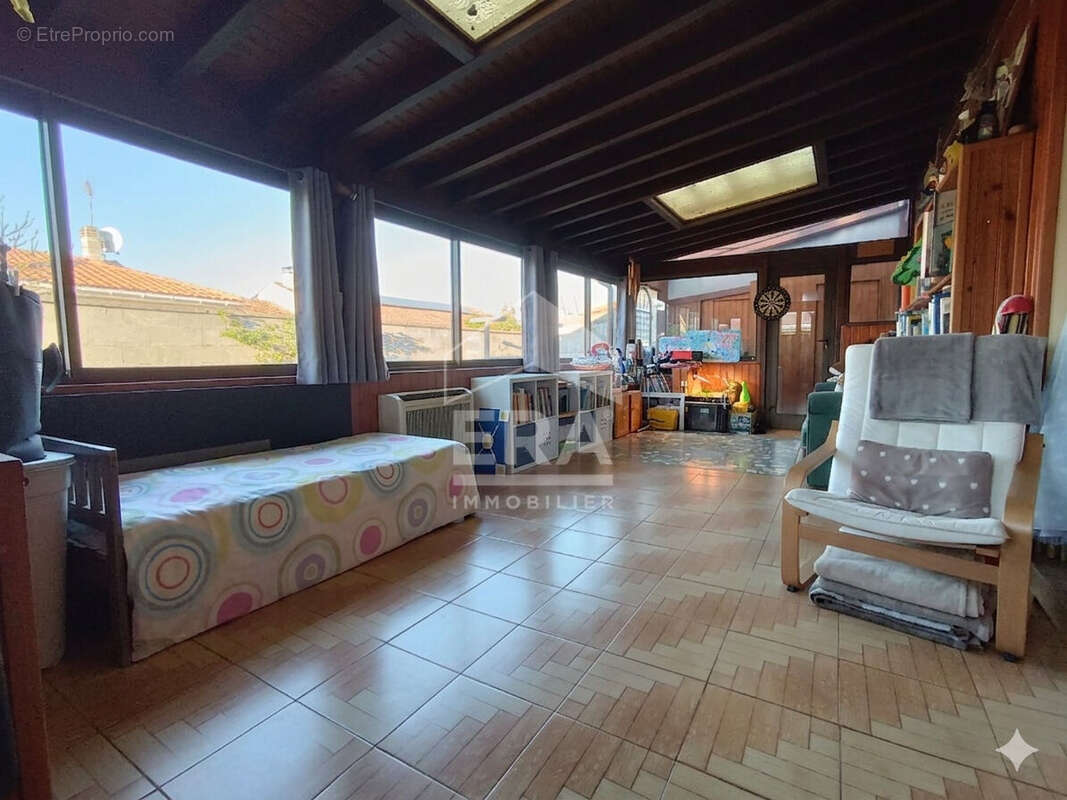 Maison à VILLENAVE-D'ORNON