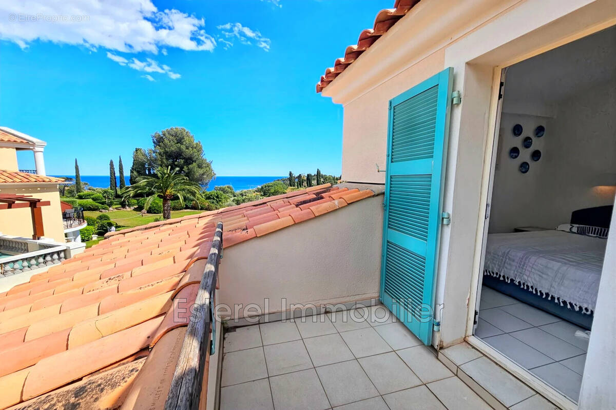 Appartement à SAINT-RAPHAEL