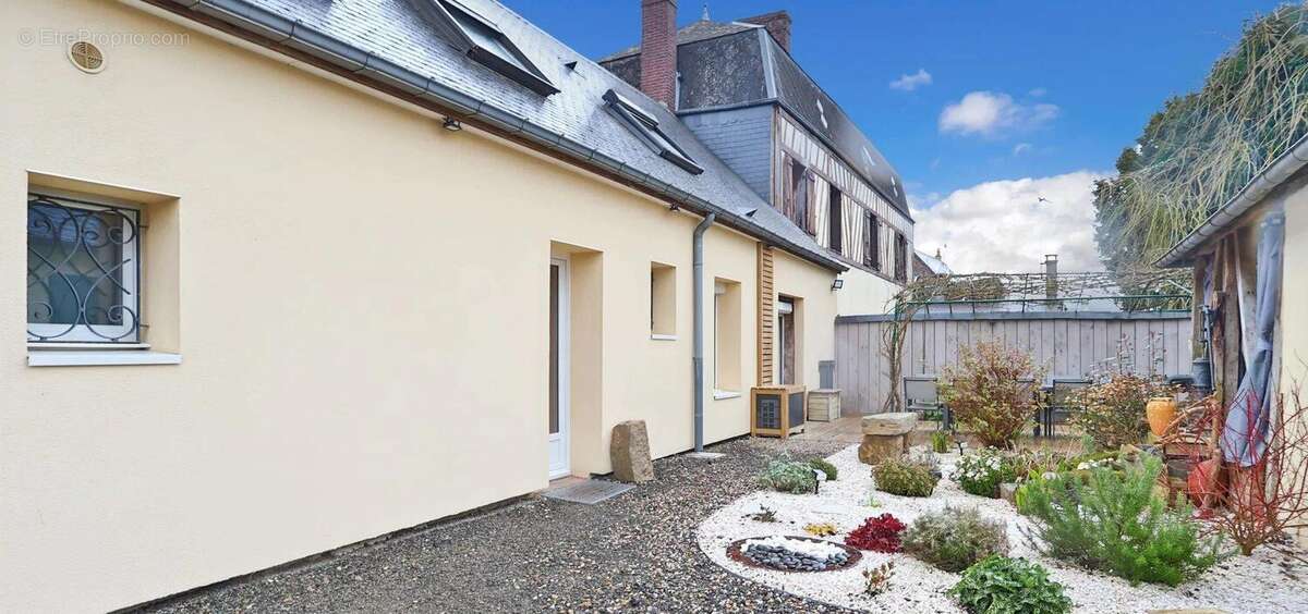 Photo 5 - Maison à HALLOY