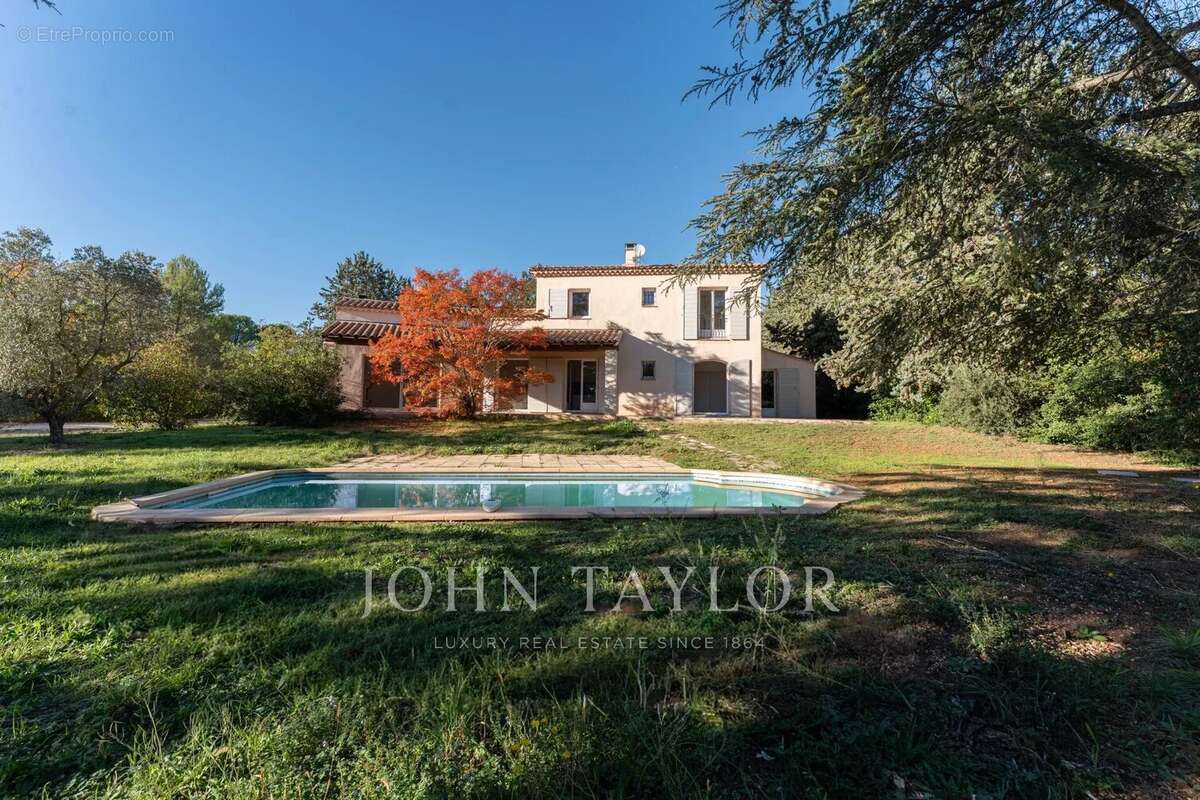 Maison à AIX-EN-PROVENCE