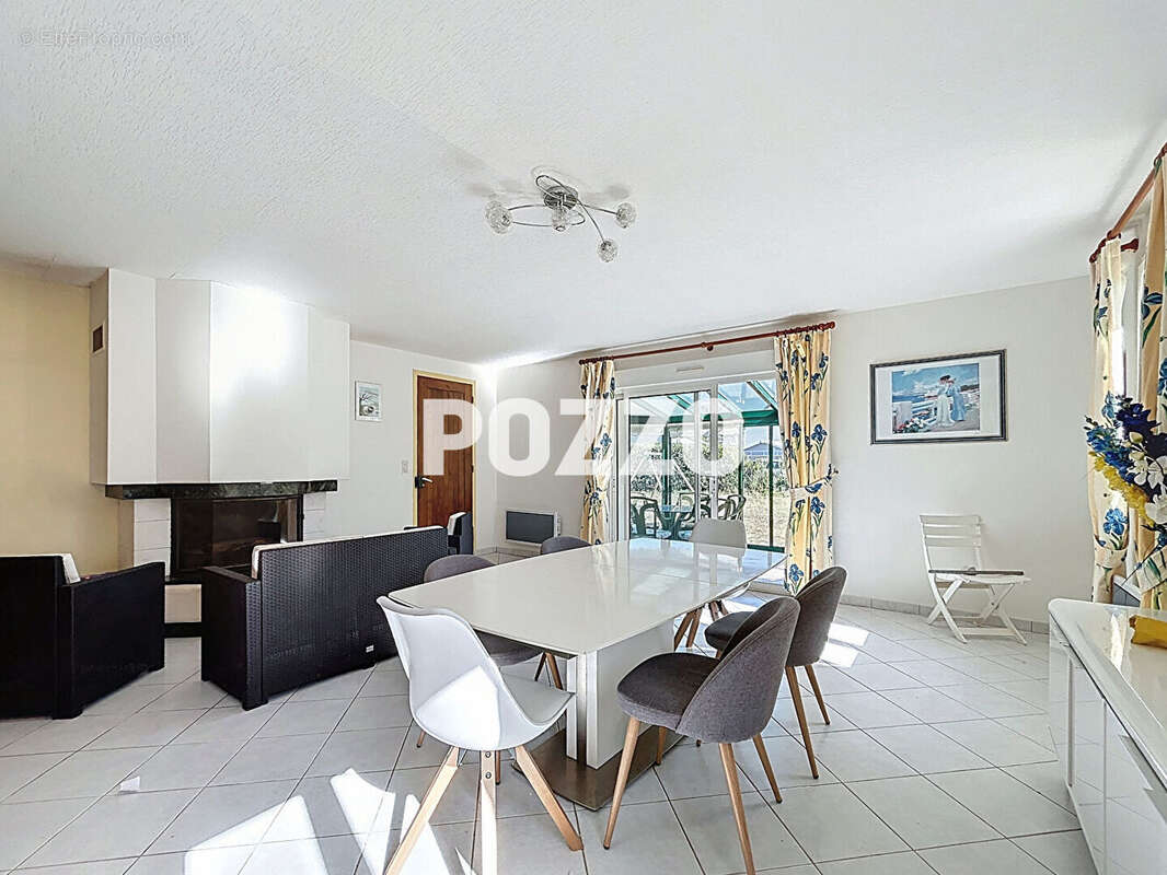 Maison à SAINT-GERMAIN-SUR-AY