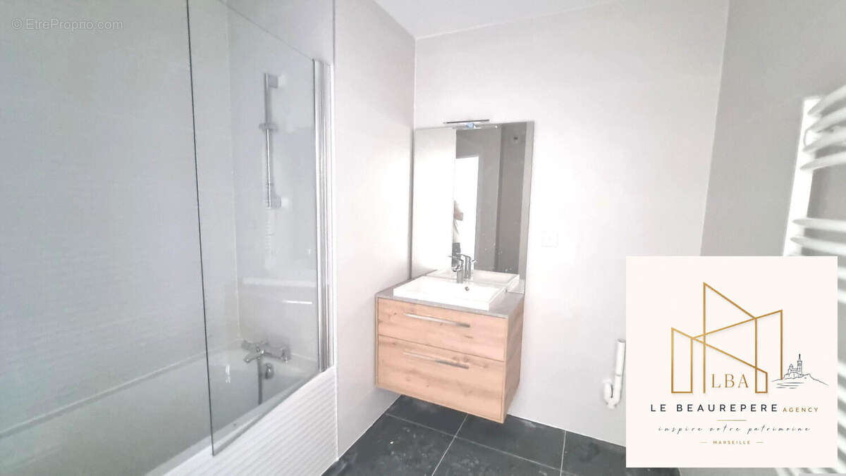Appartement 132 m² à Marseille-8e  - photo 5