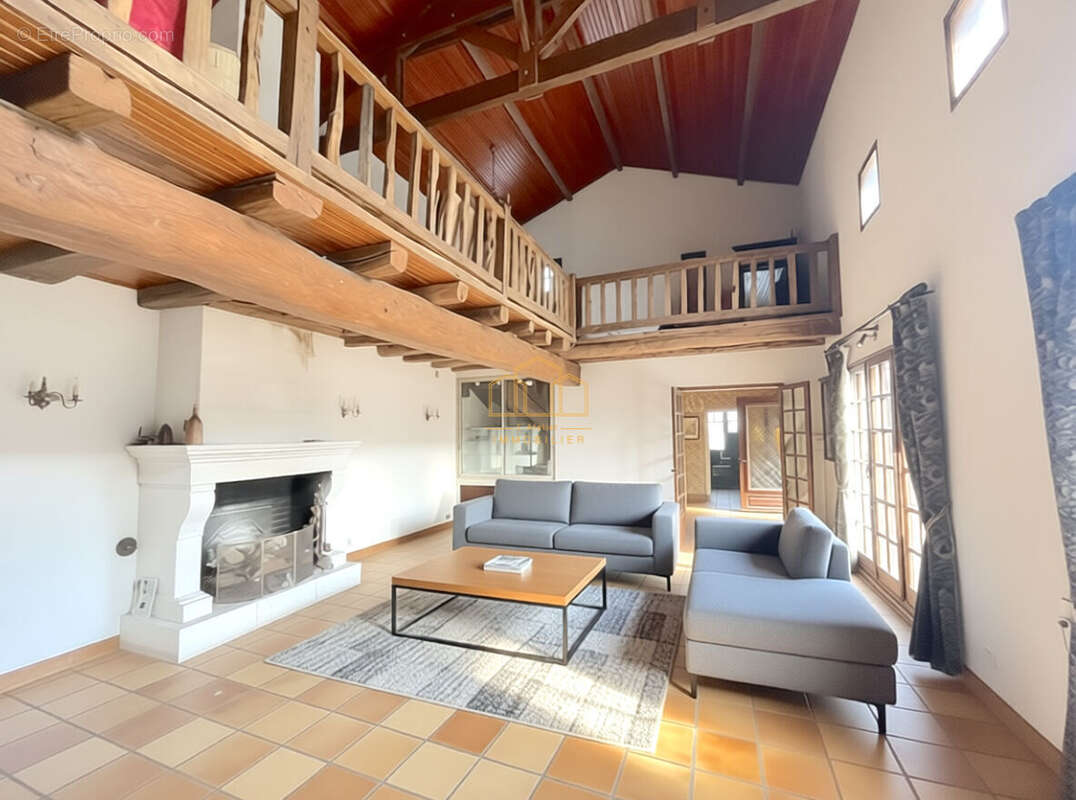 Maison avec garage et grand jardin à vendre à Gujan-Mestras - photo 6
