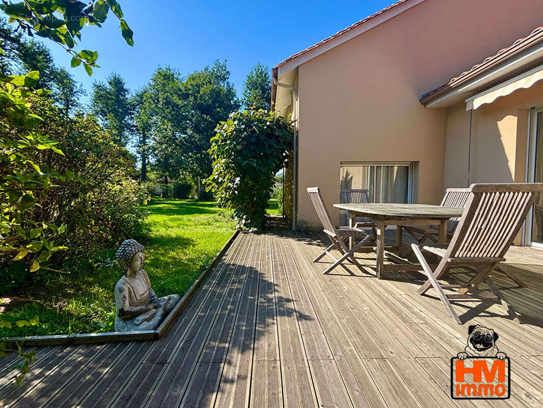 Maison à SAINT-JUST-LE-MARTEL