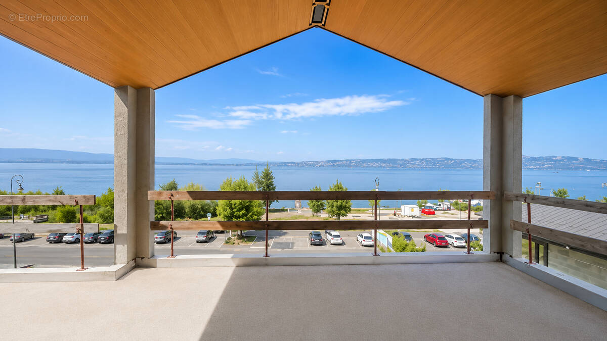 Appartement à NEUVECELLE