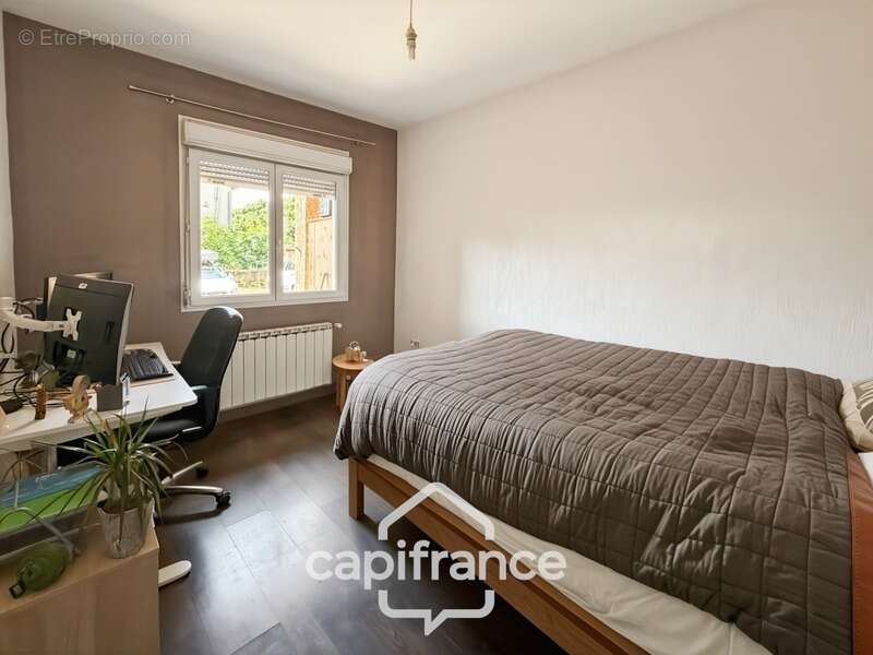 Appartement en plain-pied à vendre 4 pièces GIVORS (69) - photo 7