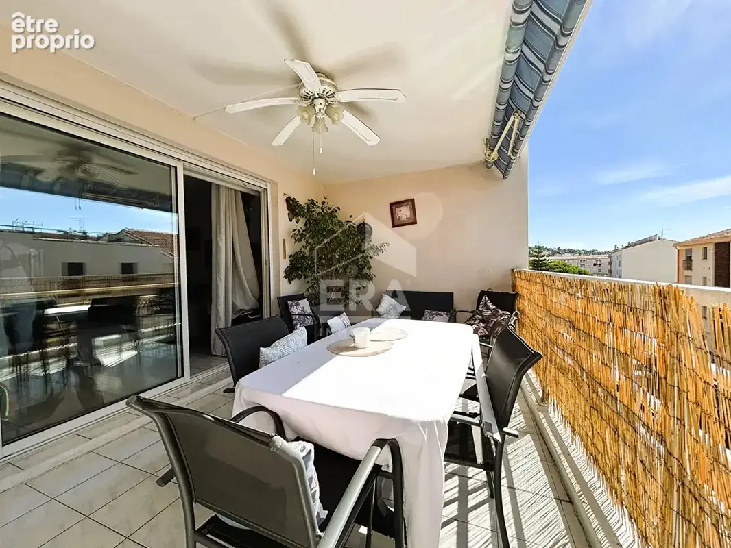Appartement à FREJUS