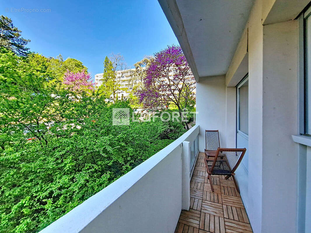 Appartement à CALUIRE-ET-CUIRE
