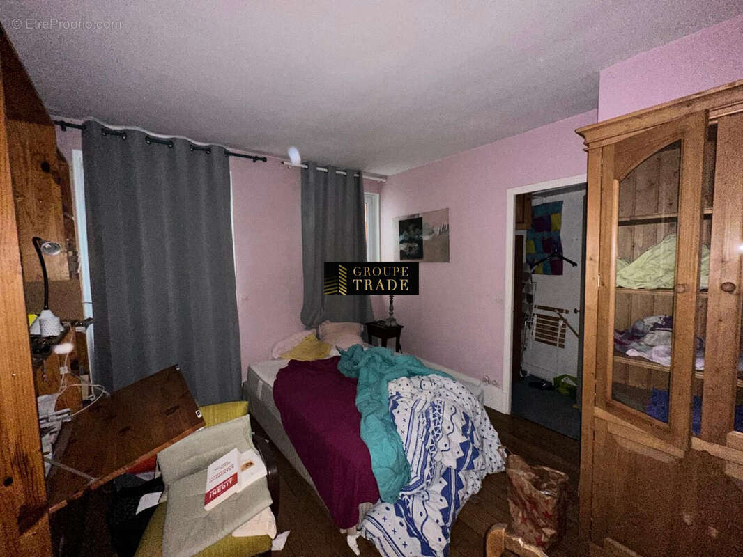 Appartement à PARIS-14E