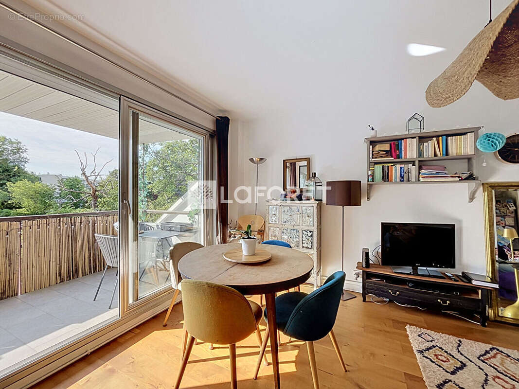 Appartement Le Vesinet 3 pièce(s) 69.83 m2 - photo 6