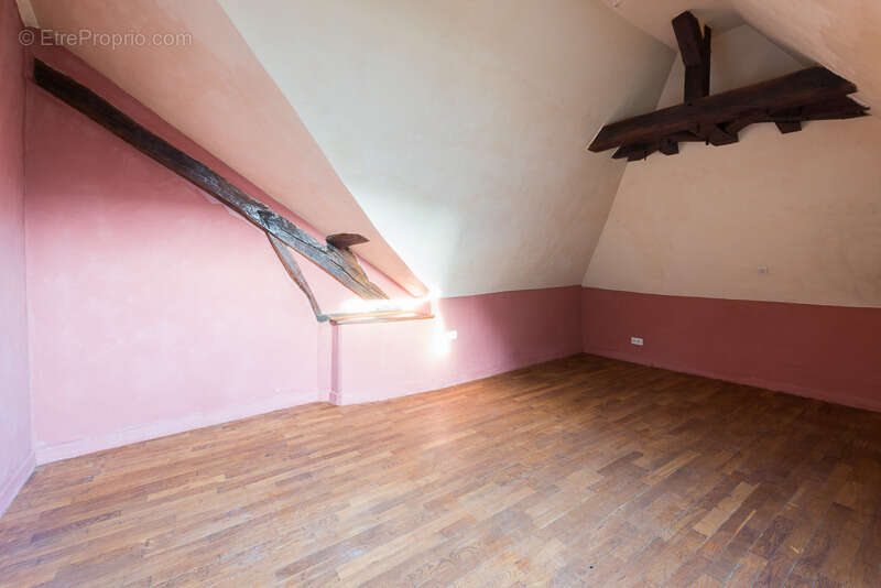 Appartement à NUITS-SAINT-GEORGES