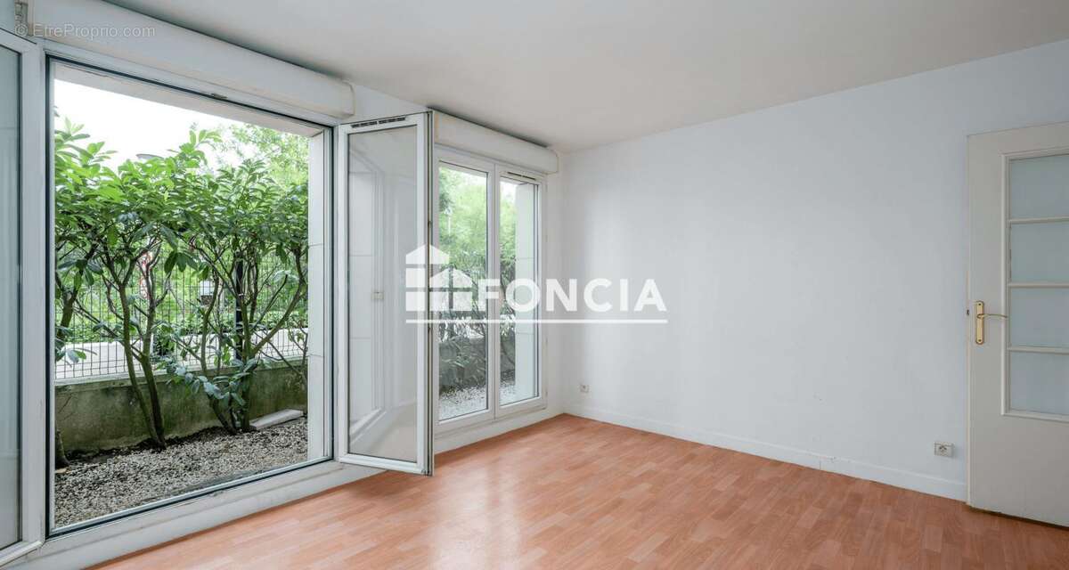 Appartement à BOURG-LA-REINE
